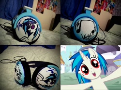 Size: 1600x1196 | Tagged: safe, imported from derpibooru, dj pon-3, vinyl scratch, headphones