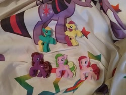 Size: 2592x1944 | Tagged: safe, imported from derpibooru, daisy, fizzypop, flower wishes, fluttershy, pinkie pie, sassaflash, twilight sparkle, twilight sparkle (alicorn), alicorn, pony, eraser