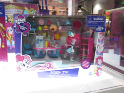 Size: 960x720 | Tagged: safe, imported from derpibooru, pinkie pie, equestria girls, candy, coffee, concession stand, doll, equestria girls minis, food, irl, photo, sdcc 2017, toy