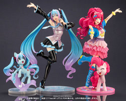 Size: 1000x800 | Tagged: safe, imported from derpibooru, kotobukiya, pinkie pie, earth pony, human, pony, equestria girls, anime, boots, clothes, craft, crossover, cute, diapinkes, female, figure, hasbro, hatsune miku, headphones, human ponidox, humanized, japanese, kotobukiya hatsune miku pony, kotobukiya pinkie pie, mare, microphone, music notes, necktie, photo, ponified, pony ears, sculpture, self ponidox, shoes, simple background, skirt, translated in the comments, vocaloid