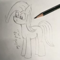 Size: 1048x1048 | Tagged: safe, artist:huodx, earth pony, pony, monochrome, pencil, simple background, smiling, traditional art