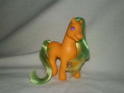 Size: 640x480 | Tagged: safe, imported from derpibooru, pony, g2, gardener, gardener (g2), photo, toy, wednesday afternoon ponies