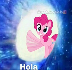 Size: 747x720 | Tagged: safe, artist:ashidaru, edit, edited edit, editor:notxweeb, imported from derpibooru, pinkie pie, earth pony, pony, adios, caption, hola, image macro, inverted meme, meme, obstructive watermark, obtrusive watermark, photo, portal to equestria, solo, spanish, subverted meme, text, universe, watermark, waving, waving at you, wormhole