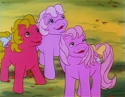 Size: 620x480 | Tagged: safe, imported from derpibooru, screencap, baby lickety split, baby shady, baby tiddly winks, baby tiddlywinks, earth pony, pony, my little pony 'n friends, pony puppy, baby, baby licketybetes, baby pony, baby shadybetes, baby tiddley-winks, baby tiddlybetes, bow, cute, female, filly, foal, g1, tail, tail bow, trio