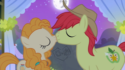 Size: 1920x1080 | Tagged: safe, imported from derpibooru, screencap, bright mac, pear butter, earth pony, pony, season 7, the perfect pear, 1080p, brightbutter, duo, female, kiss on the lips, kissing, male, mare, mare in the moon, moon, romance, shipping, shipping fuel, stallion, straight