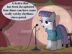 Size: 840x630 | Tagged: safe, edit, edited screencap, editor:korora, imported from derpibooru, screencap, maud pie, the maud couple, cropped, maud the comedian, microphone, pun, spanish, speech bubble, spotlight