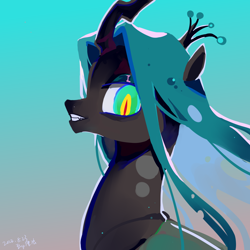 Size: 2480x2480 | Tagged: safe, artist:湮浊湮于浊, imported from derpibooru, queen chrysalis, changeling, aside glance, bust, female, gradient background, grin, looking at you, mare, portrait, smiling, solo